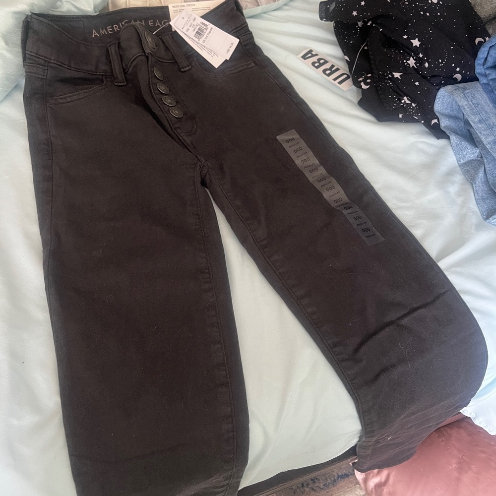 American Eagle brand new with tags next level stretch size 000